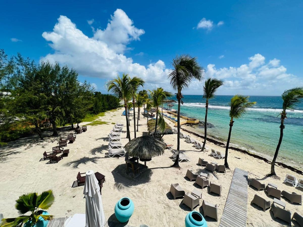 Nouveau Le Ti Merveilleux Du Manganao, Acces Plage Saint-Francois  Eksteriør billede